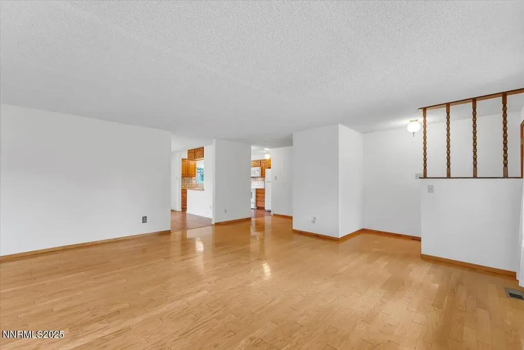 15565 Minnetonka Reno NV 89521
