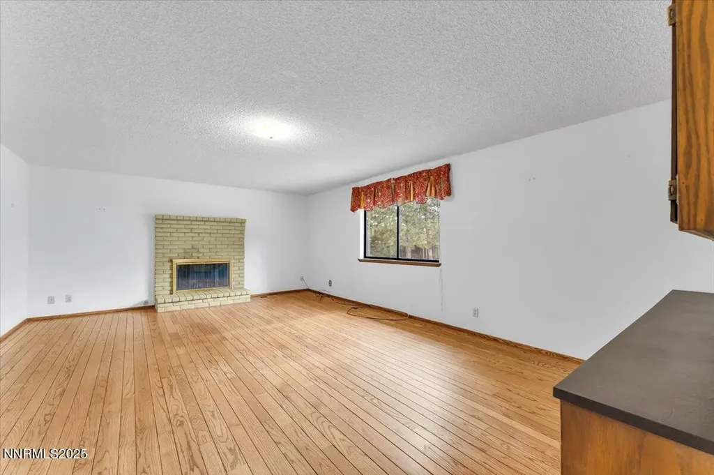 15565 Minnetonka Reno NV 89521