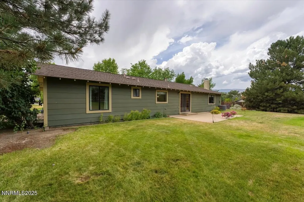 15565 Minnetonka Reno NV 89521