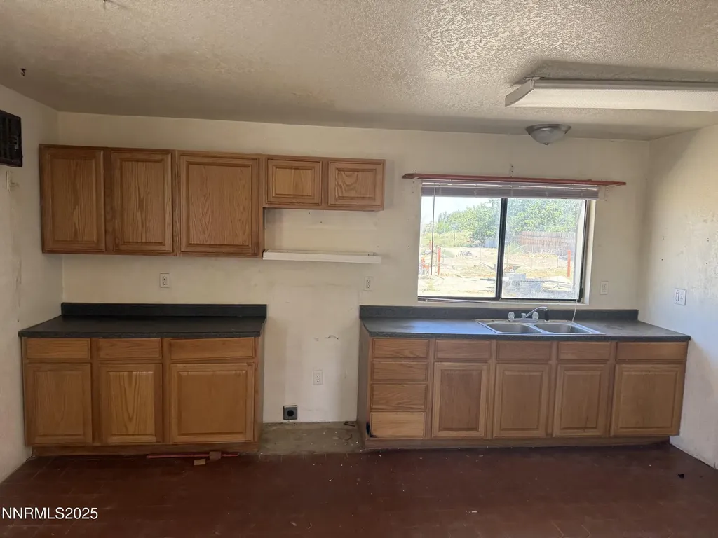 2350 Mount View Fallon NV 89406