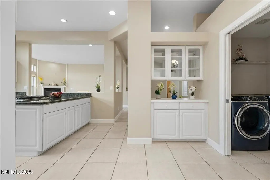 2543 Edgerock Road Reno NV 89519