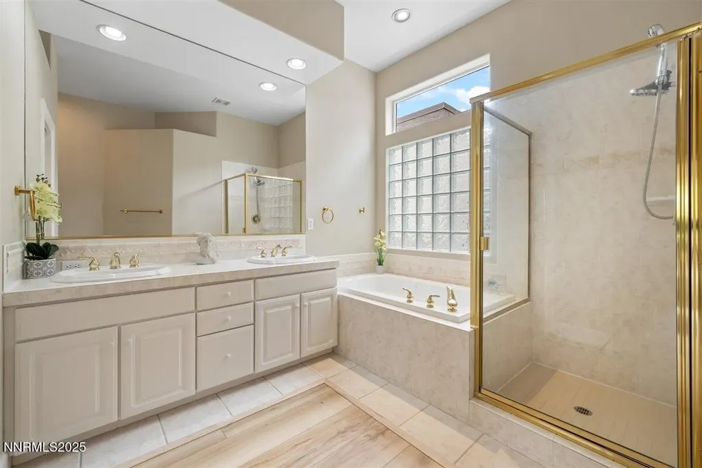 2543 Edgerock Road Reno NV 89519