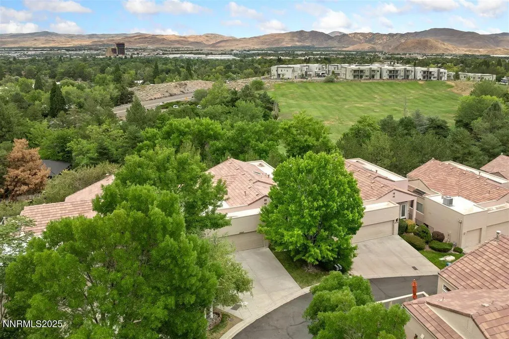 2543 Edgerock Road Reno NV 89519