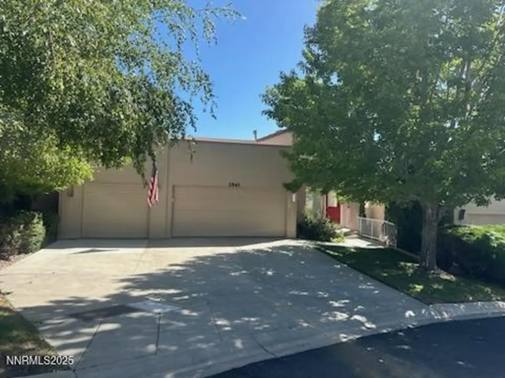 2543 Edgerock Road Reno NV 89519