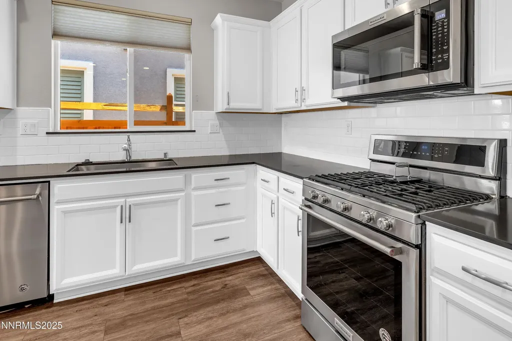 6579 Angels Orchard Sparks NV 89436
