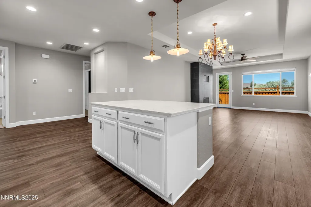6579 Angels Orchard Sparks NV 89436