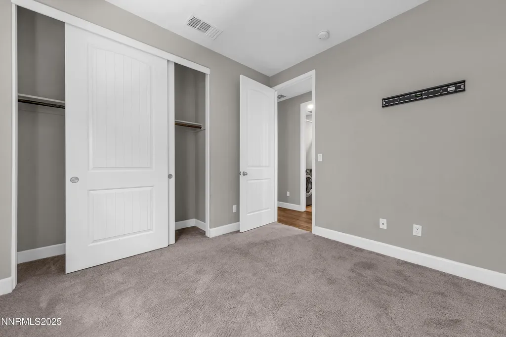 6579 Angels Orchard Sparks NV 89436