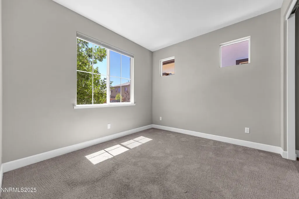 6579 Angels Orchard Sparks NV 89436