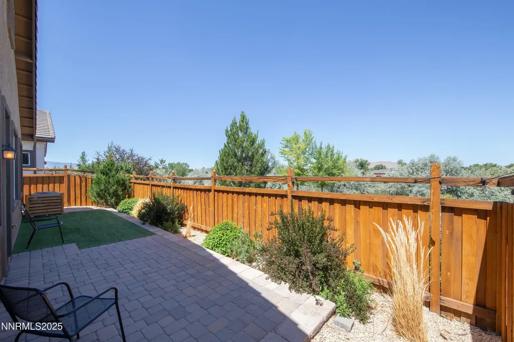 6579 Angels Orchard Sparks NV 89436