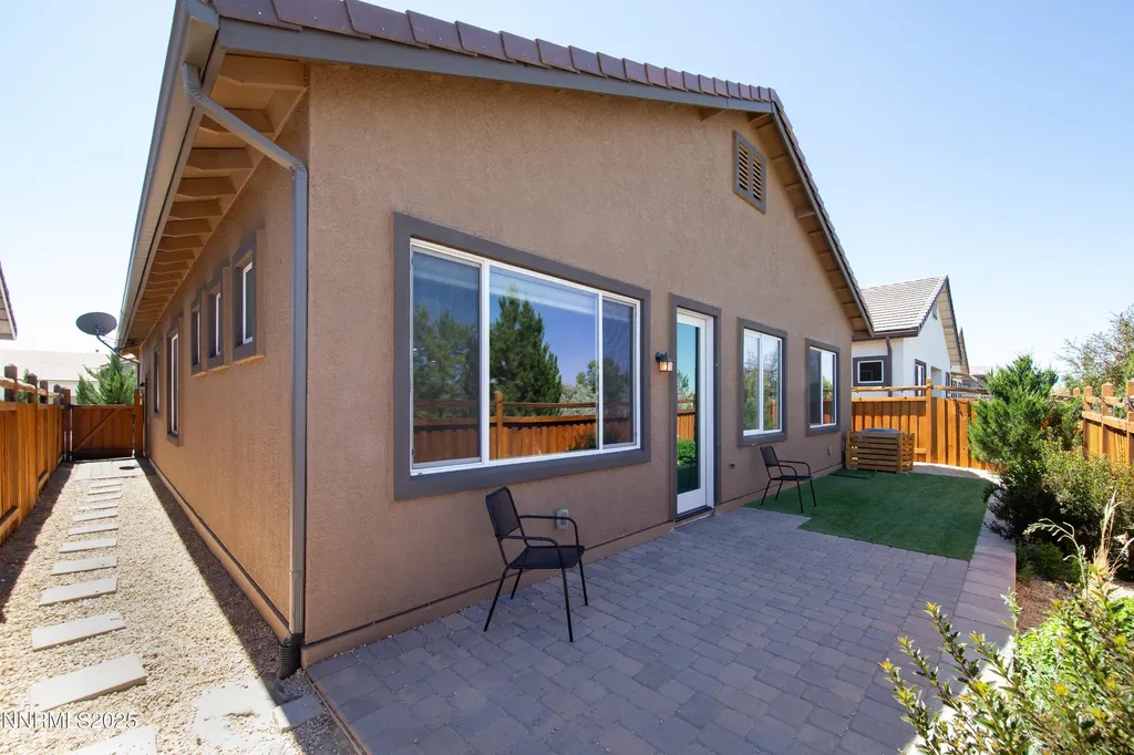 6579 Angels Orchard Sparks NV 89436