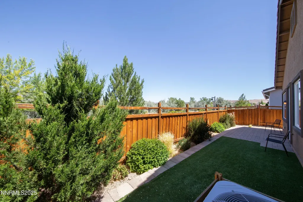 6579 Angels Orchard Sparks NV 89436