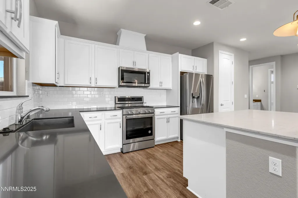 6579 Angels Orchard Sparks NV 89436
