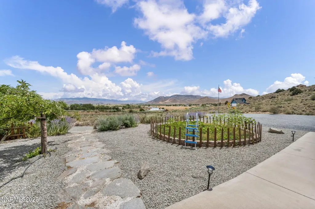 111 Upper Colony Wellington NV 89444