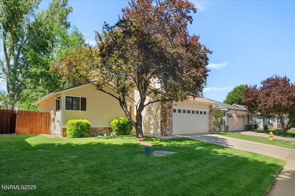 1517 Mill Creek Gardnerville NV 89410