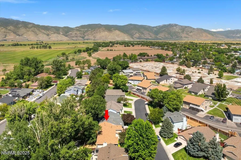 1517 Mill Creek Gardnerville NV 89410