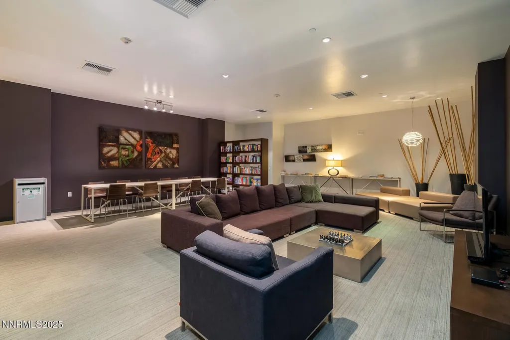 255 Sierra Reno NV 89501