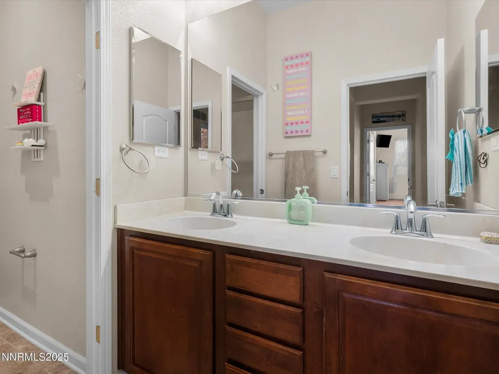 8720 Spearhead Reno NV 89506