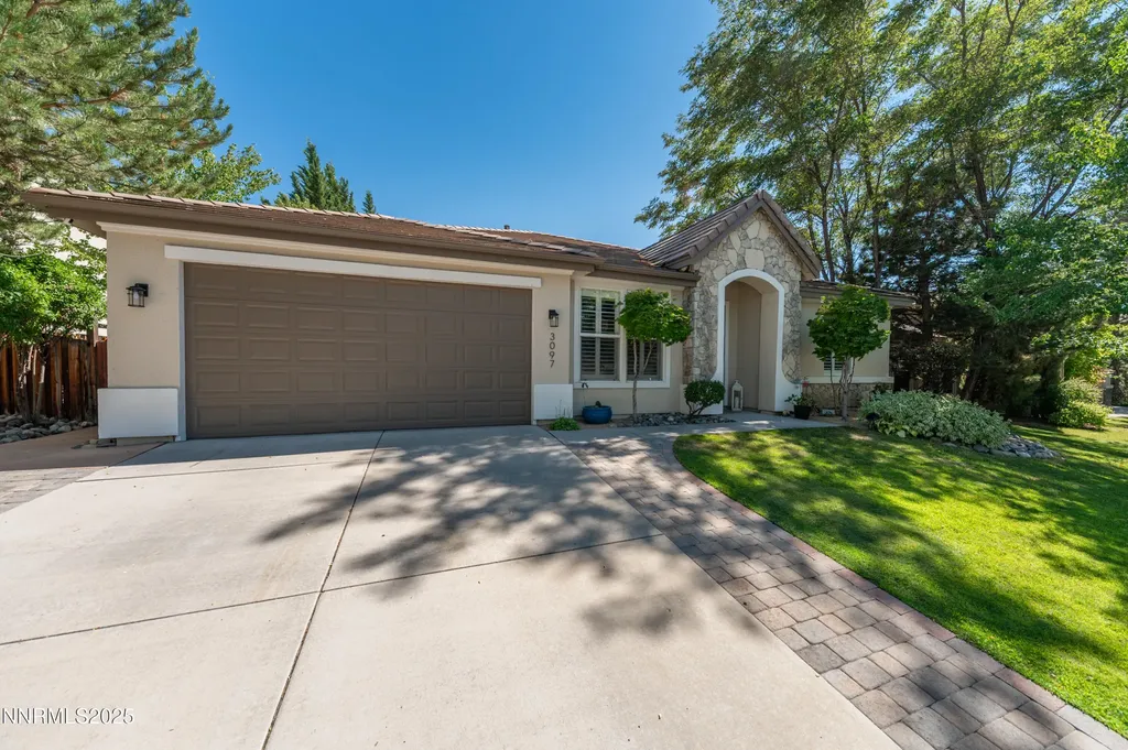 3097 Banestone Sparks NV 89436