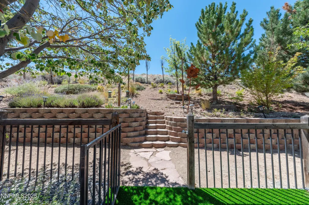 3097 Banestone Sparks NV 89436