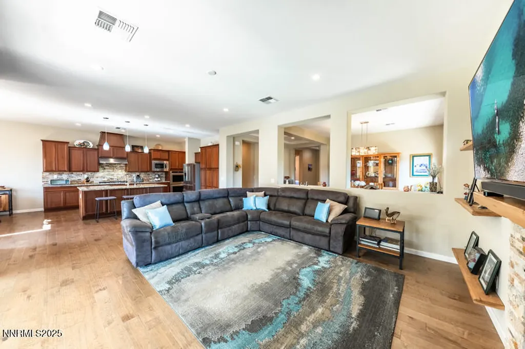 175 Niatross Reno NV 89521