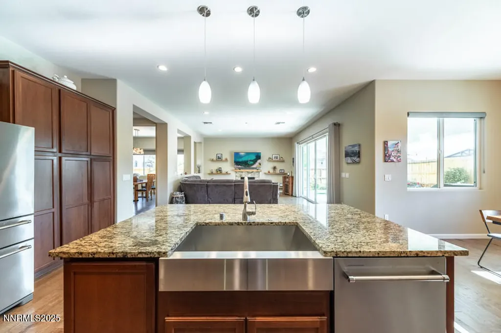 175 Niatross Reno NV 89521