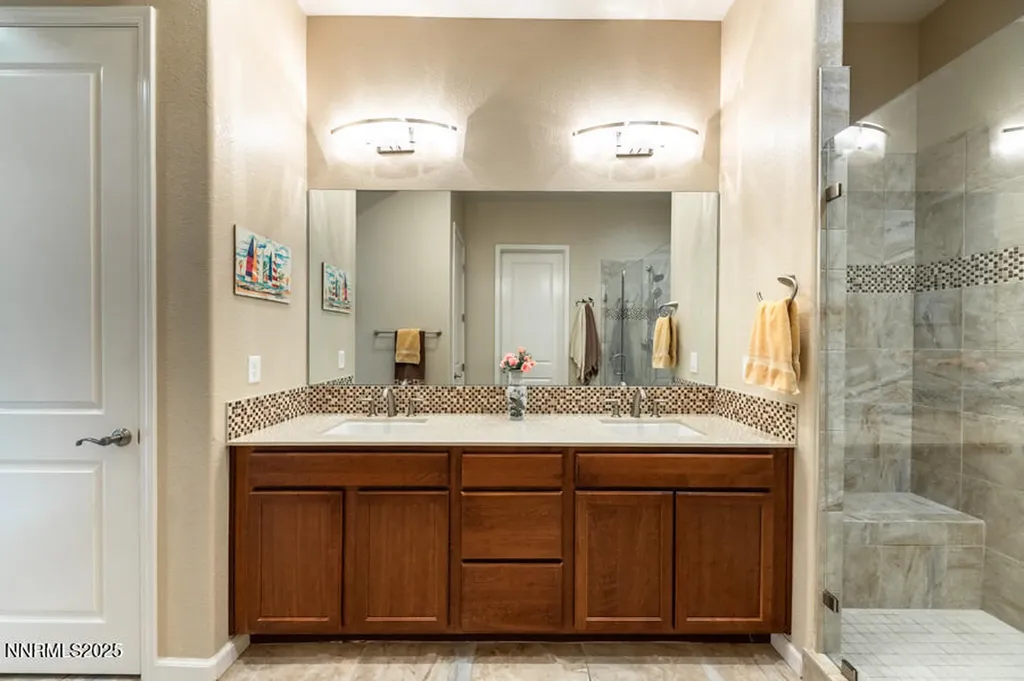 175 Niatross Reno NV 89521