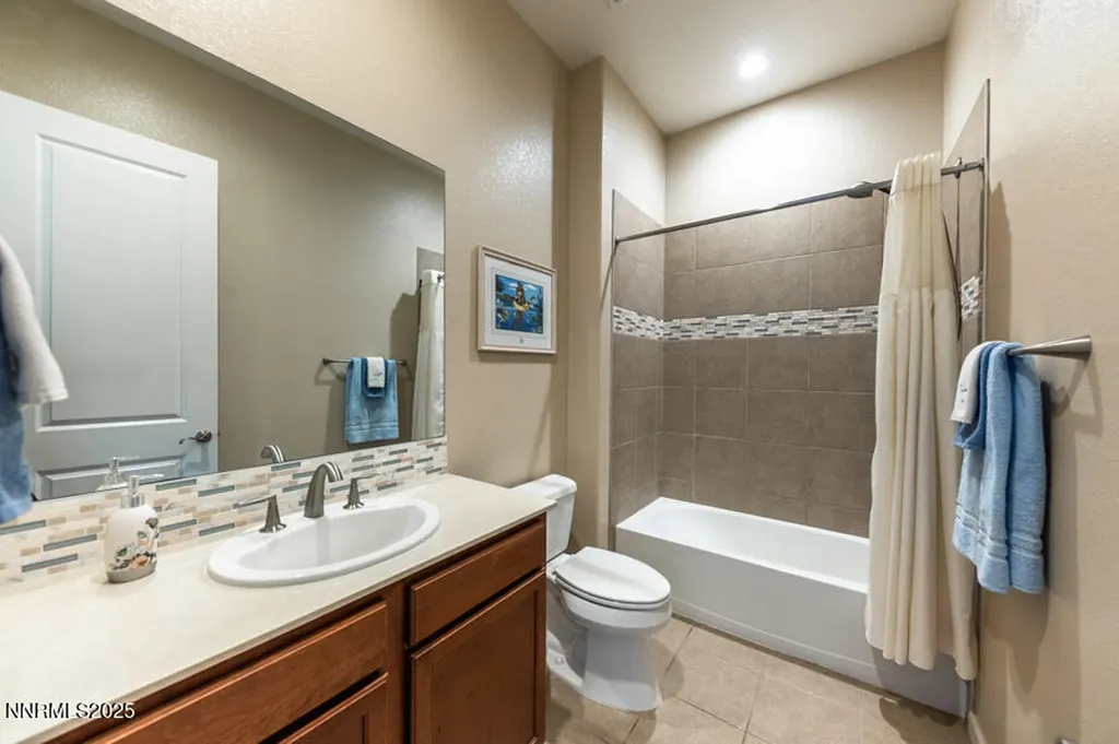 175 Niatross Reno NV 89521
