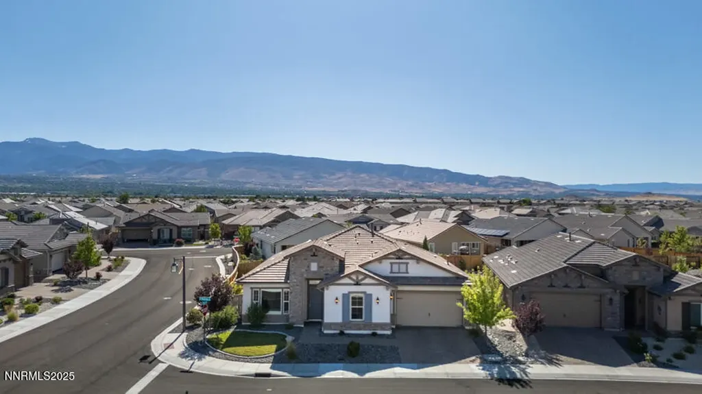 175 Niatross Reno NV 89521