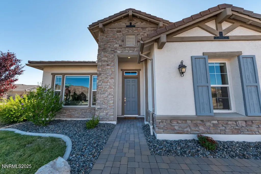 175 Niatross Reno NV 89521
