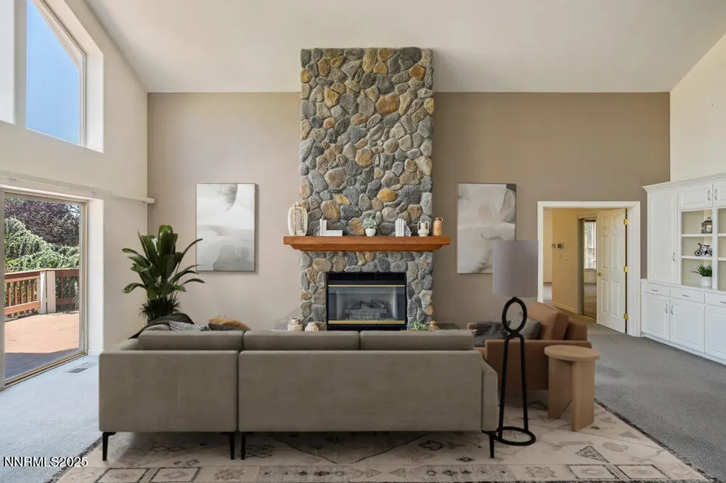 13475 Evening Song Reno NV 89511