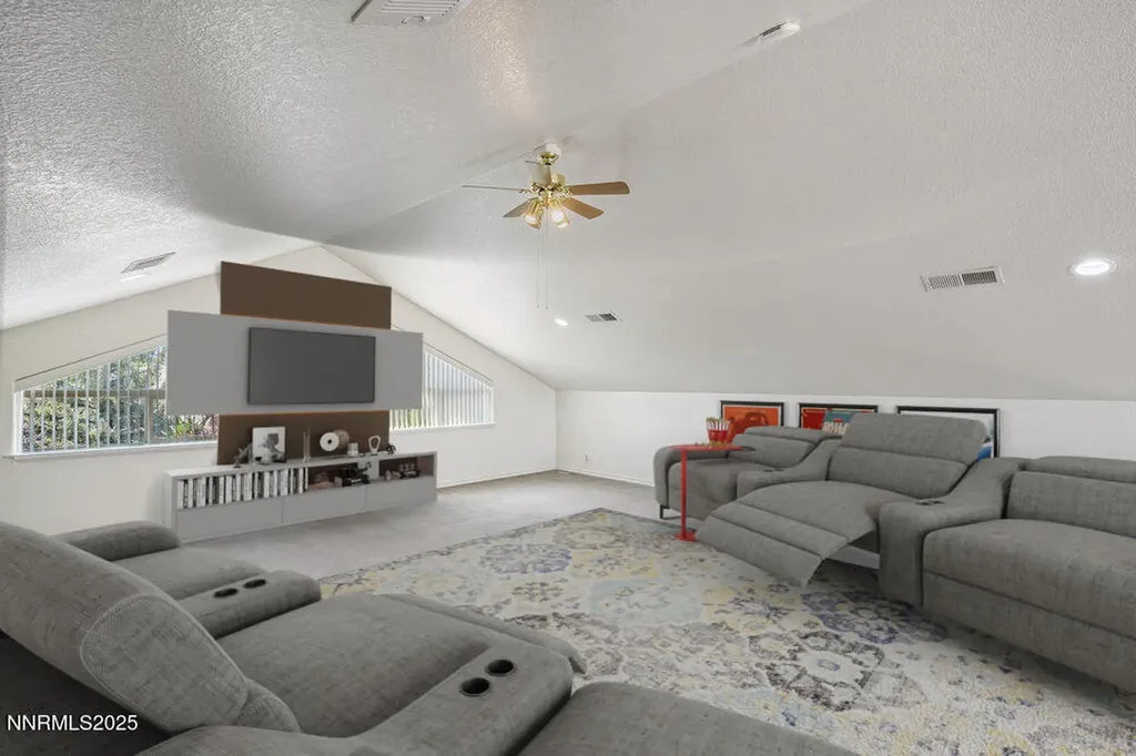 13475 Evening Song Reno NV 89511