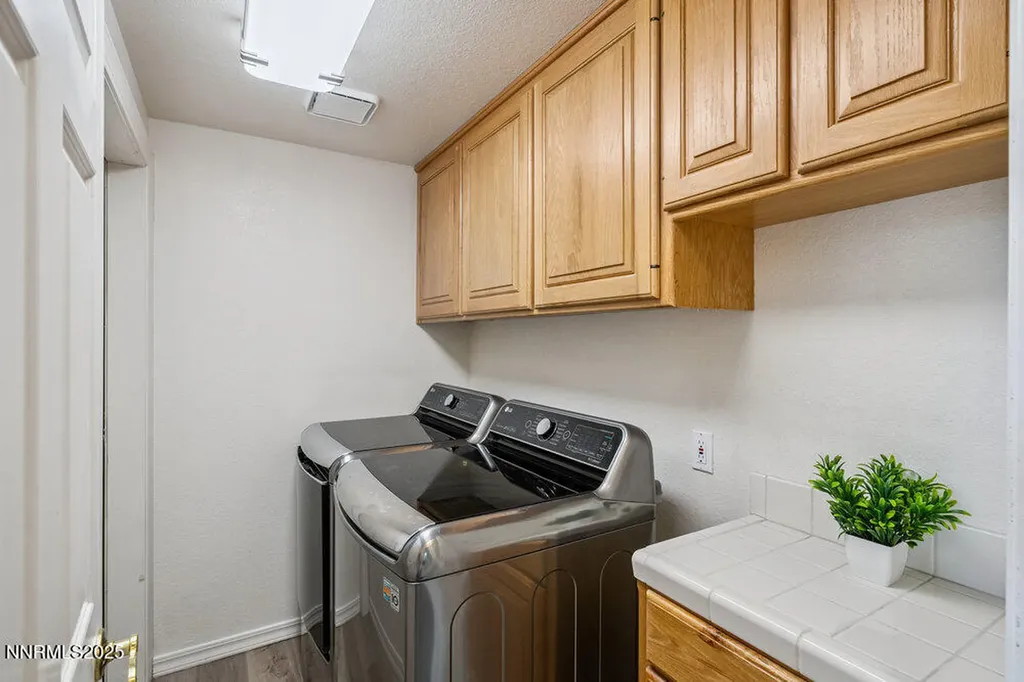 13475 Evening Song Reno NV 89511