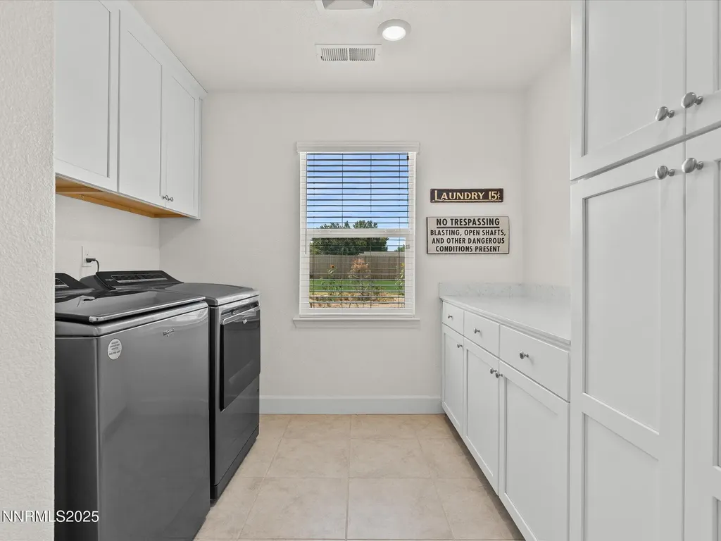 300 Littondale Sparks NV 89441