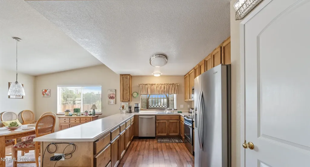 202 Thornwood Dayton NV 89403
