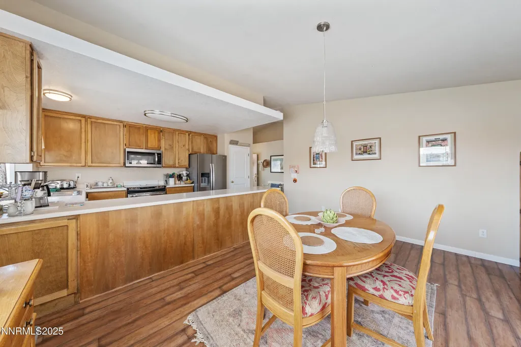 202 Thornwood Dayton NV 89403