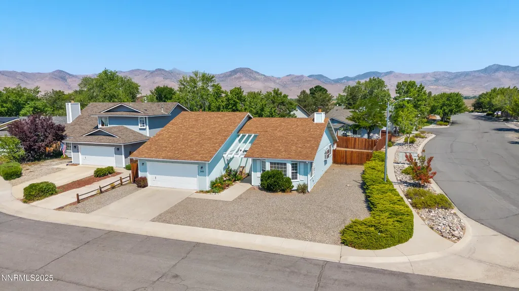 202 Thornwood Dayton NV 89403