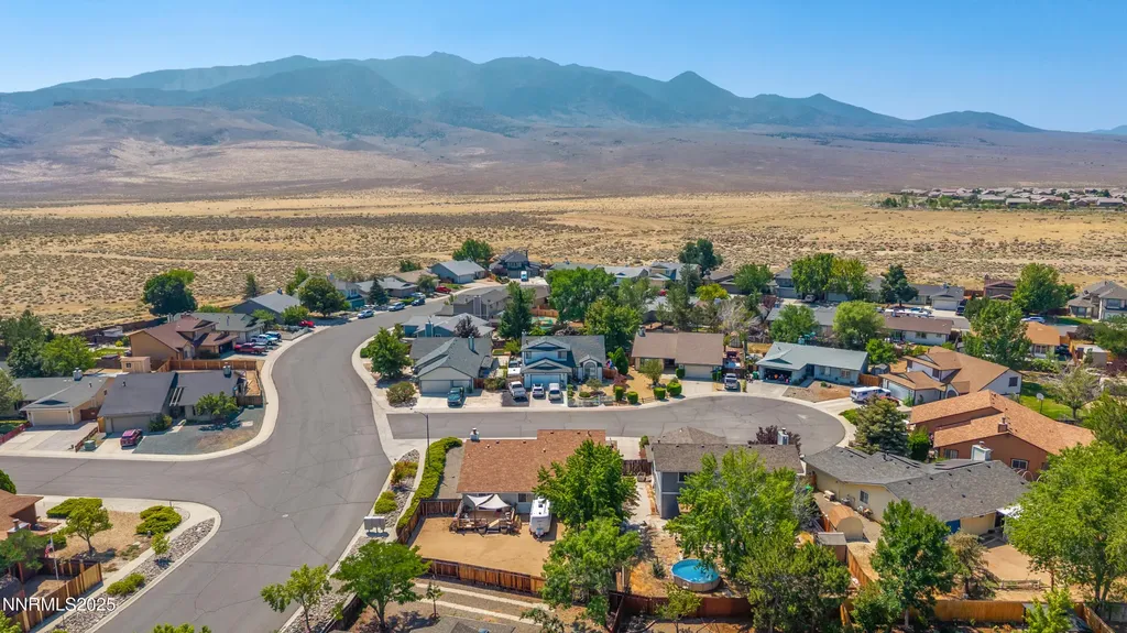 202 Thornwood Dayton NV 89403