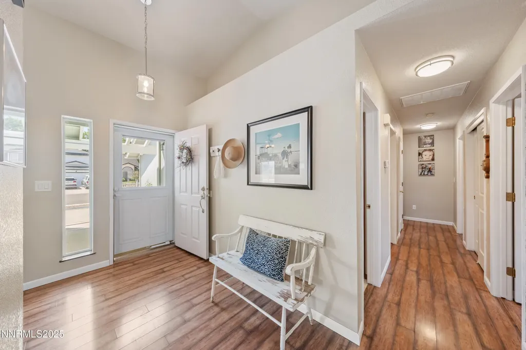 202 Thornwood Dayton NV 89403