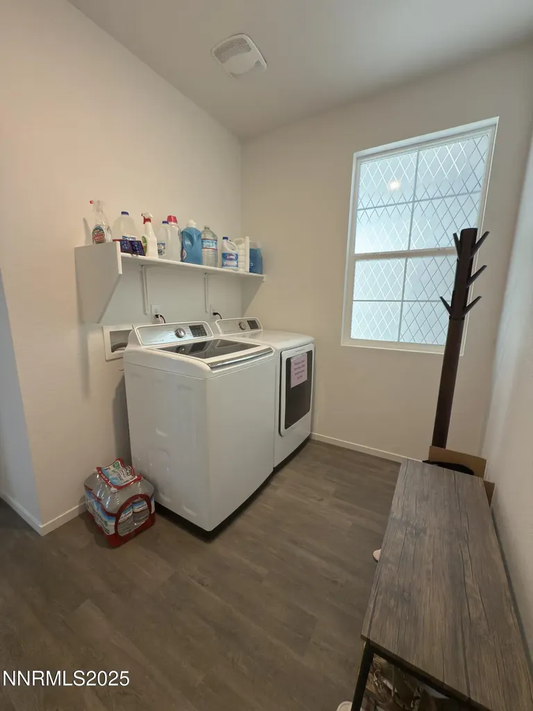 9774 Silver Dollar Reno NV 89506