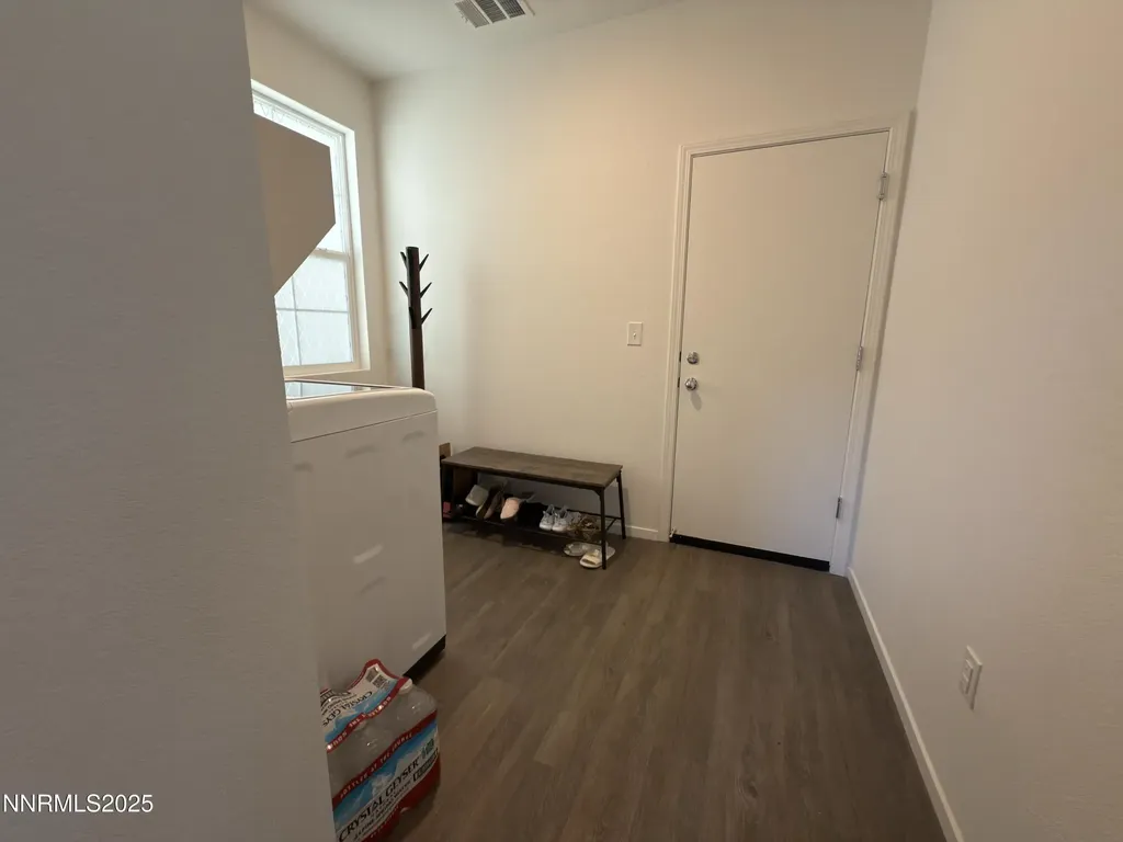 9774 Silver Dollar Reno NV 89506