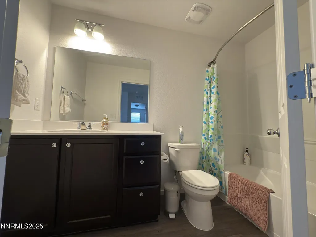 9774 Silver Dollar Reno NV 89506