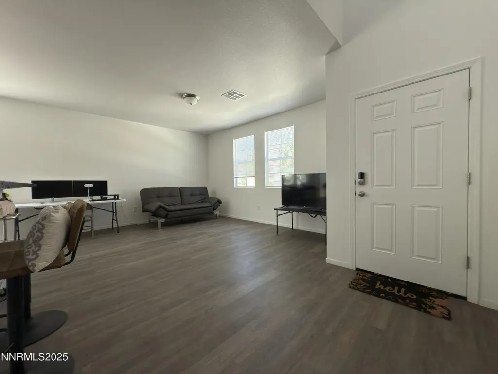 9774 Silver Dollar Reno NV 89506