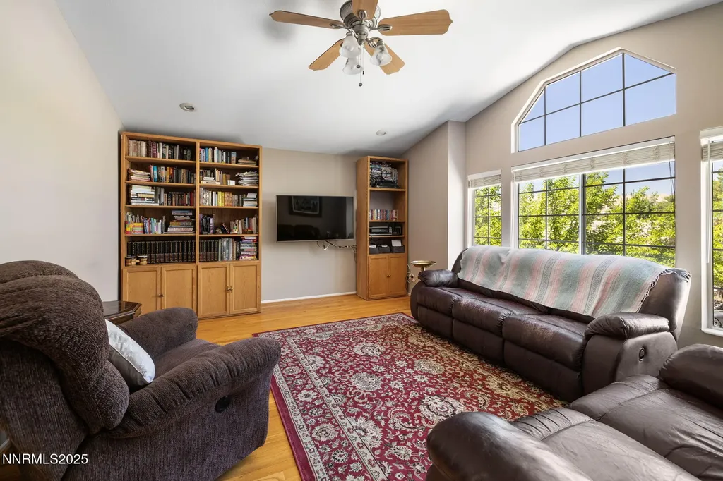 3280 Thornhill Reno NV 89509