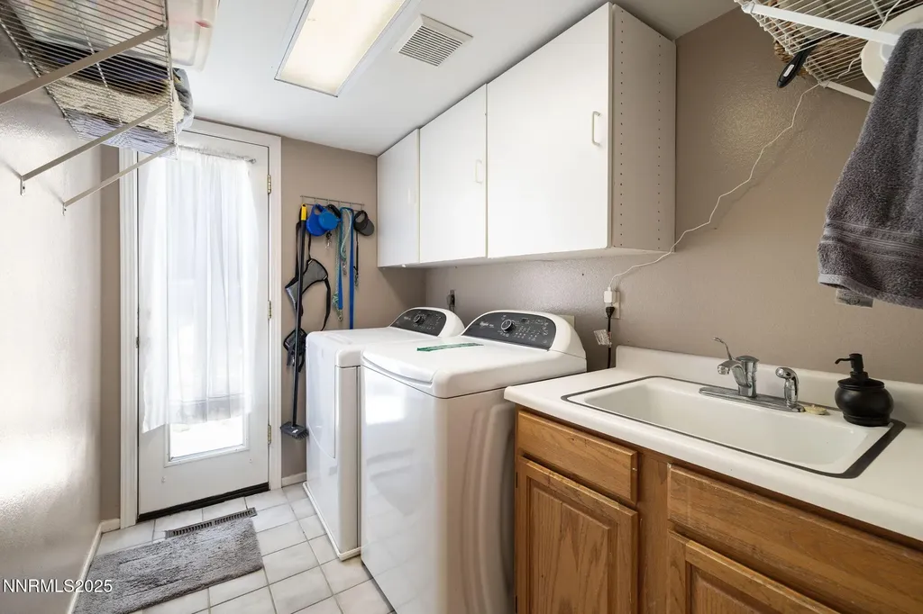 3280 Thornhill Reno NV 89509