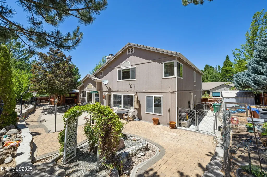 3280 Thornhill Reno NV 89509