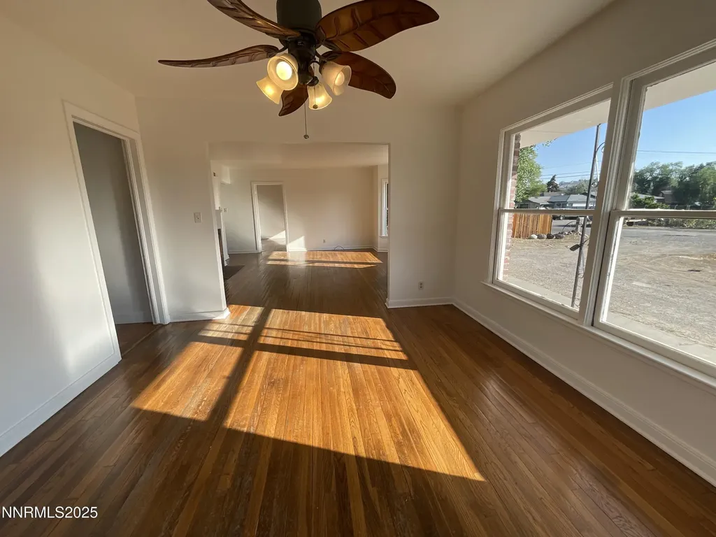 1855 Mccloud Reno NV 89512