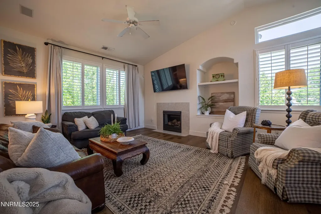 2691 Sutter Butte Sparks NV 89436