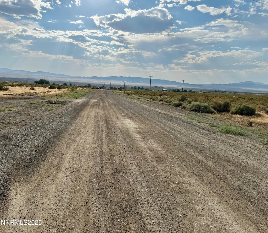11875 Shasta Lake Lovelock NV 89419
