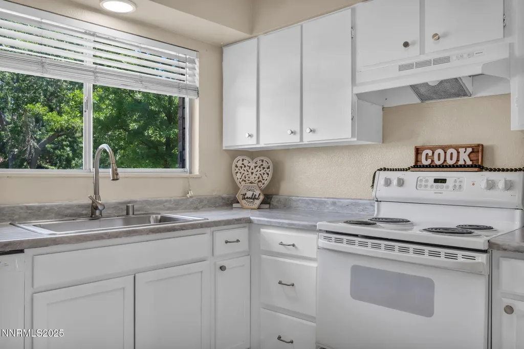 474 Smithridge Park Reno NV 89502