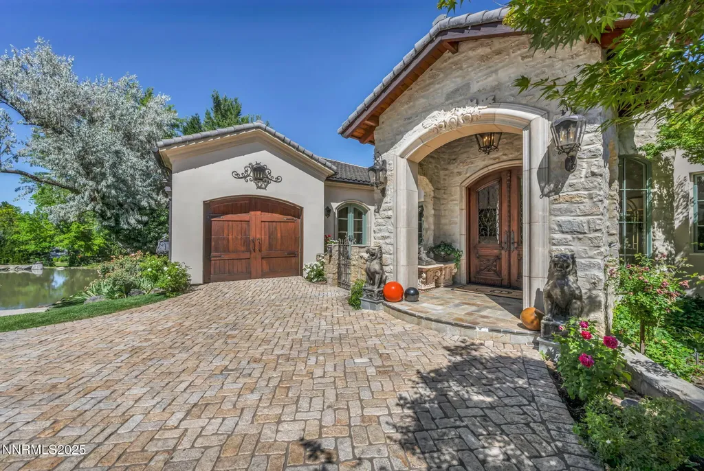 3820 Frost Reno NV 89511